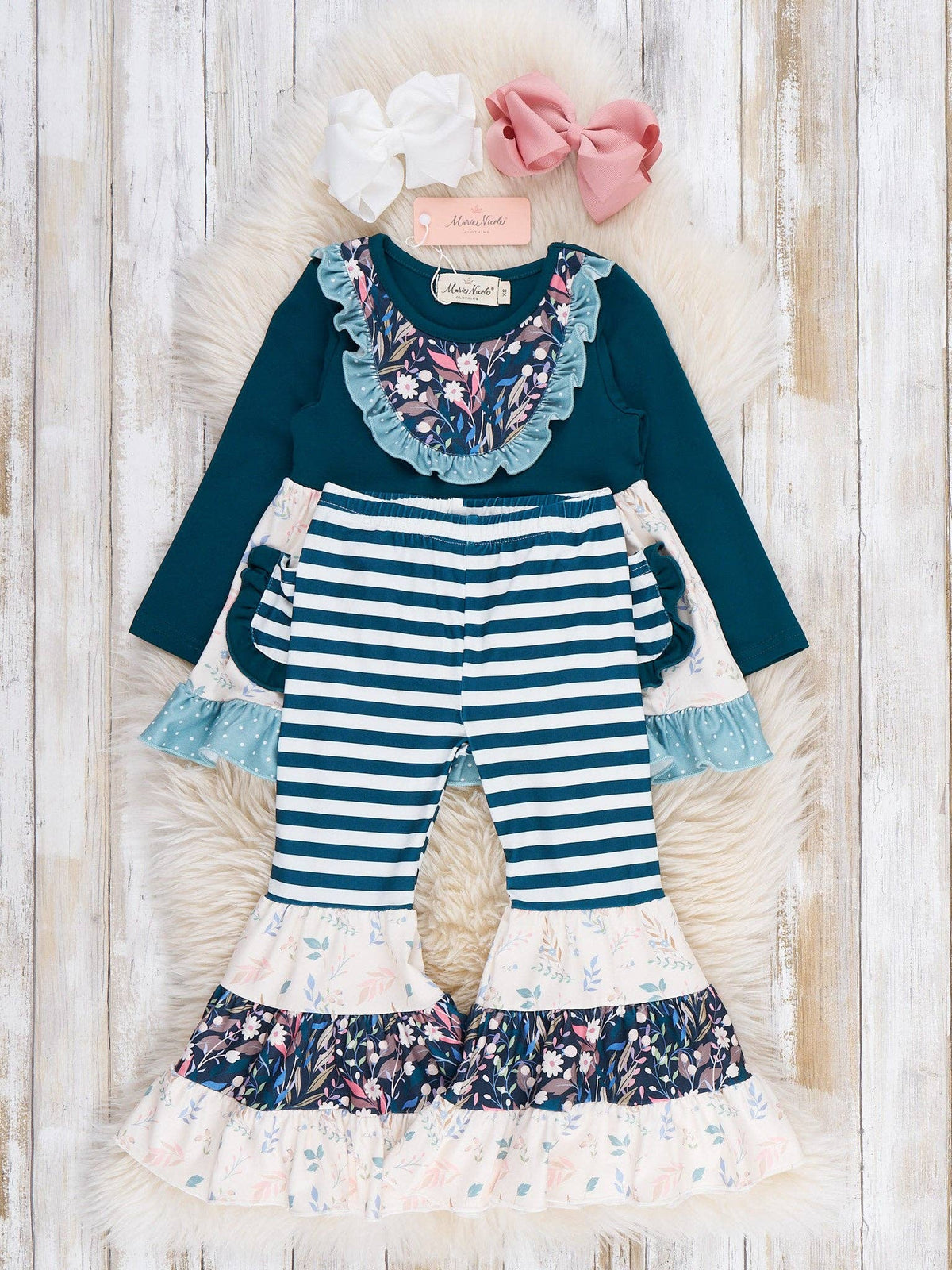 Vintage Garden Pocket Flara Bells Outfit